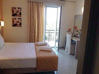 Otel Nadias