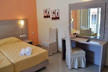 Nadias Otel